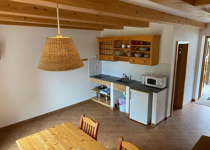 Za Humny Apartmanhotel Stříbřec